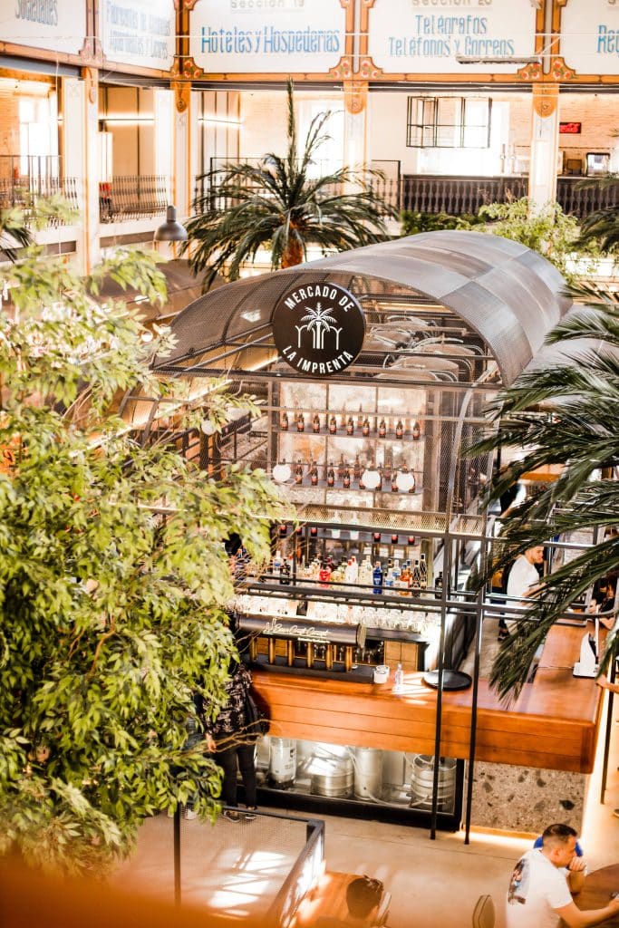 Foodhallen Mercado de Imprenta in Arrancapins Valencia